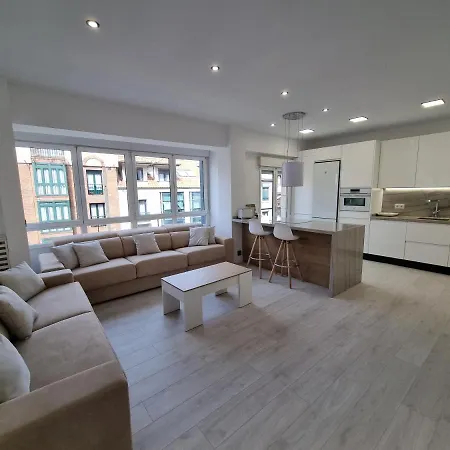 Apartment 131a - Espectacular 8 Personas Puerto Gijon