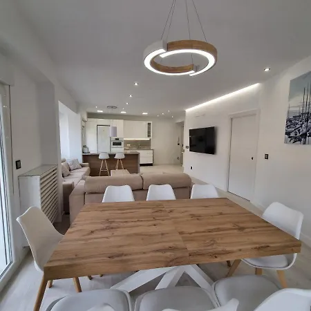 Apartment 131a - Espectacular 8 Personas Puerto Gijon